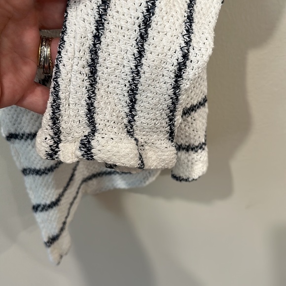 Velvet by Graham & Spencer Stripe Knit open sweater - Picture 3 of 4